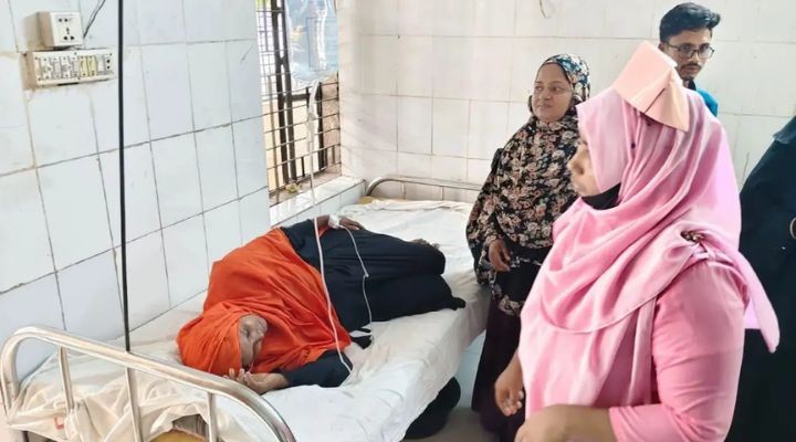 কিস্তির টাকা দিতে না পারায় গৃহবধূকে মারধরের অভিযোগ এনজিওকর্মীদের বিরুদ্ধে